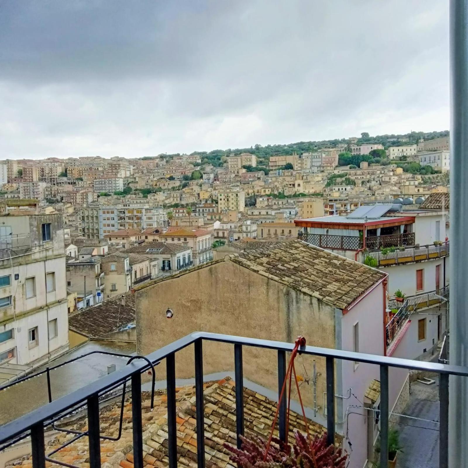 Acciana Rooms Modica Exterior foto